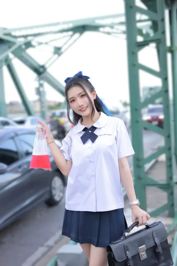 台北定點茶-小正妹